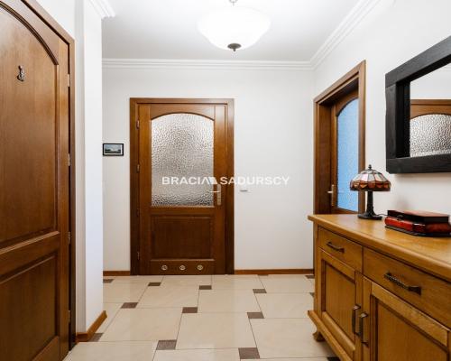 3pok obok Serenady/2014r./zamykany garaż/70,5m2