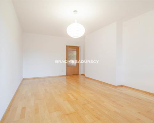 Bronowice/ 3-pok mieszkanie/3 balkony/m.naziemne/