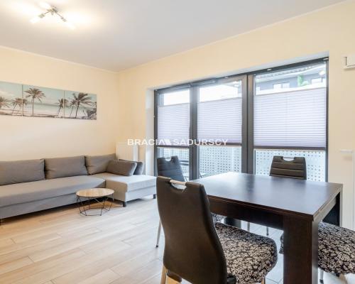 2pok ok 40m2 Bronowice z duzym balkonem