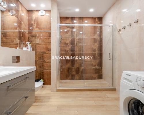 2pok ok 40m2 Bronowice z duzym balkonem