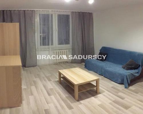 Kawalerka z ładnym widokiem - os. Kalinowe