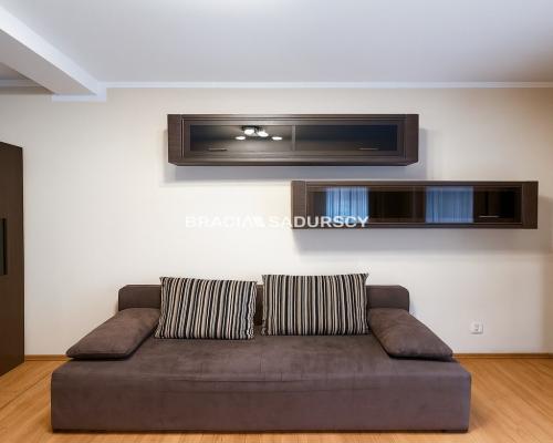 2-pok, balkon, garaż, niski czynsz, Złocień