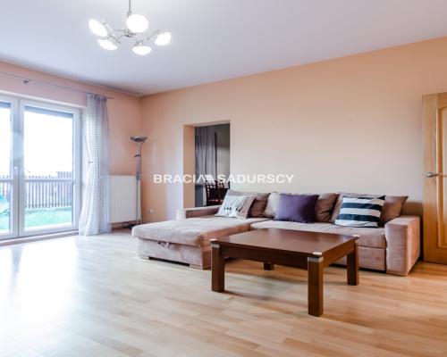 2 pok z ogródkiem ul. Kuźnicy Kołłątajowskiej