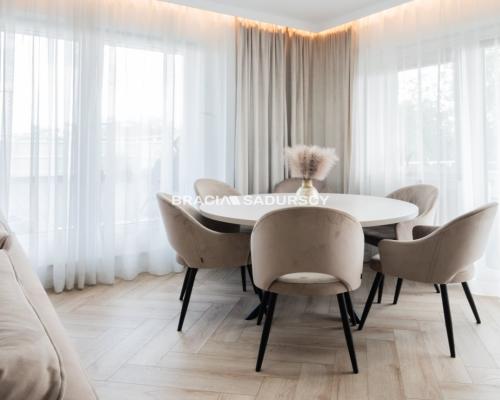 Wysoki standard/duży taras/2021/garaż/rejon Bonark