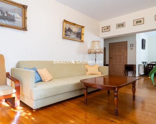 2pok 50m2 Prądnik Czerwony z 2 balkonami i garażem