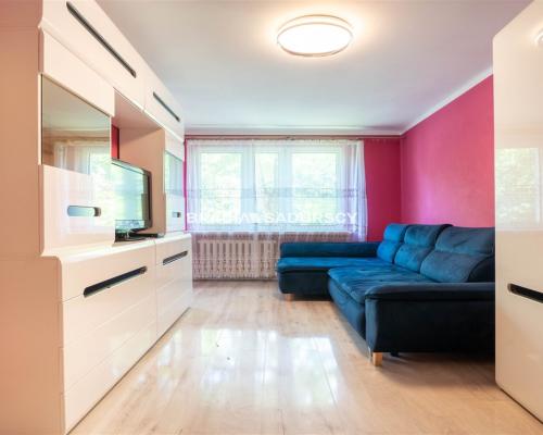 2 pokoje + osobna kuchnia, blisko tramwaj, Park