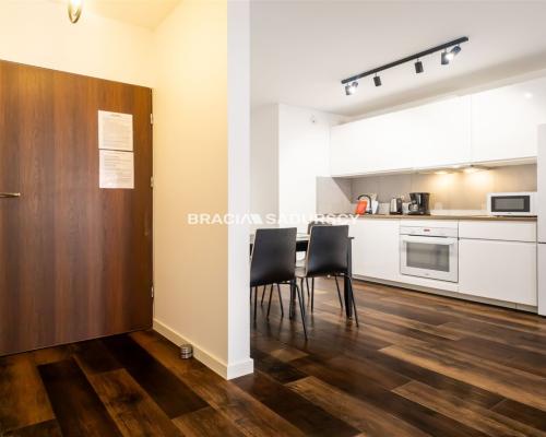 81m2 4 pok dwa mieszkania inwestycja na wynajem