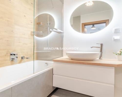 54 m², balkon i miejsce postojowe | Opatkowice