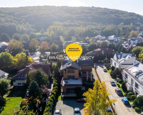 Apartament z ogrodem na Woli Justowskiej