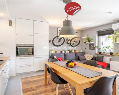 Super mieszkanie 3 pok, balkon II piętro kolej SKA