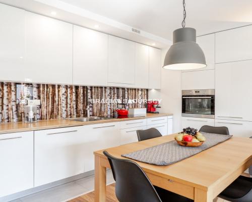 Super mieszkanie 3 pok, balkon II piętro kolej SKA