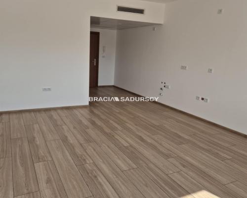 Mam przyjemność zaoferować Państwu lokal typu studio w świeżo wyremontowanym apartamentowcu dzielnica Zakrzówek- Dębniki w Krak