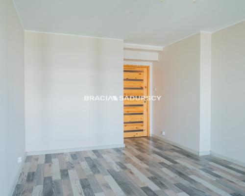 KOMFORTOWE MIESZKANIE Z MIEJSCEM POSTOJOWYM