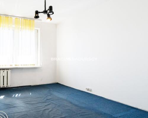 3 pokojowe do remontu os. Piastów