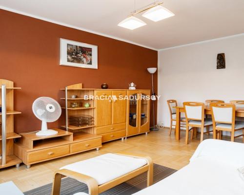 3-pokojowe mieszkanie, ul. Łokietka.