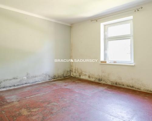 Mieszkanie do remontu, Skawina