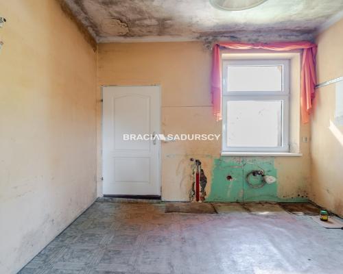 Mieszkanie do remontu, Skawina