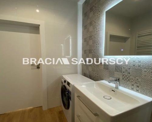 Na sprzedaż: nowe mieszkanie 43 m&sup2; ze 104 m 2  poddaszem do adaptacji - Kalwaria Zebrzydowska  

   Nowoczesne 2-pokojowe