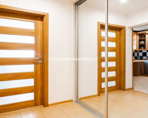 M-3 pok + kuchnia |54 M|piwnica|balkon| Kurdwanów