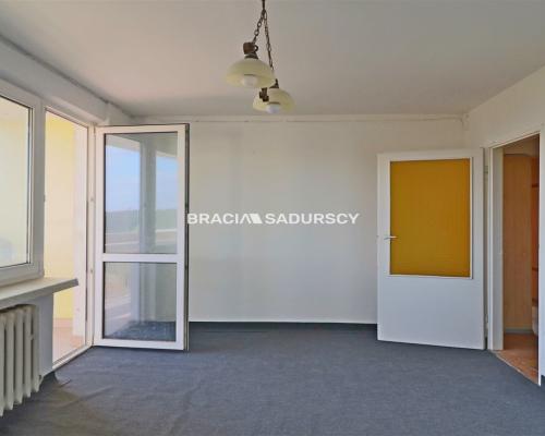 Przestronne 3-pokojowe mieszkanie na osiedlu Kościuszkowskim - Bieńczyce, Krak&oacute;w     

      

 Do sprzedaży oferujemy r