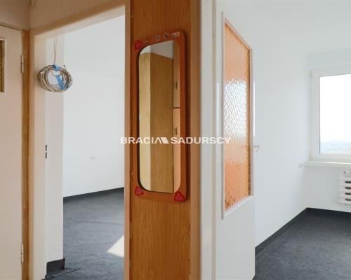 Przestronne 3-pokojowe mieszkanie na osiedlu Kościuszkowskim - Bieńczyce, Krak&oacute;w     

      

 Do sprzedaży oferujemy r