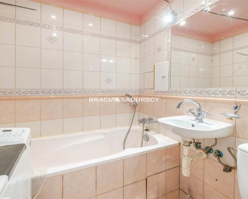 2 pokojowe ul Wesoła, Skawina