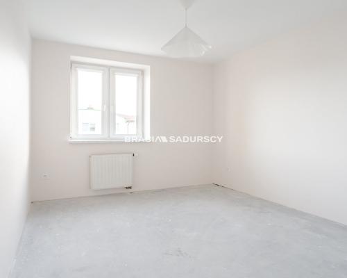 3 pok mieszkanie z 2 balkonami