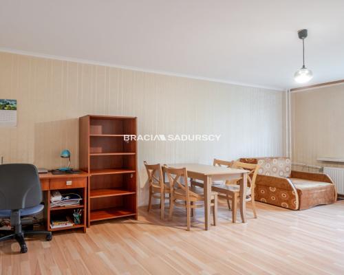 2-POKOJOWE MIESZKANIE – OSIEDLE NA WZGÓRZACH