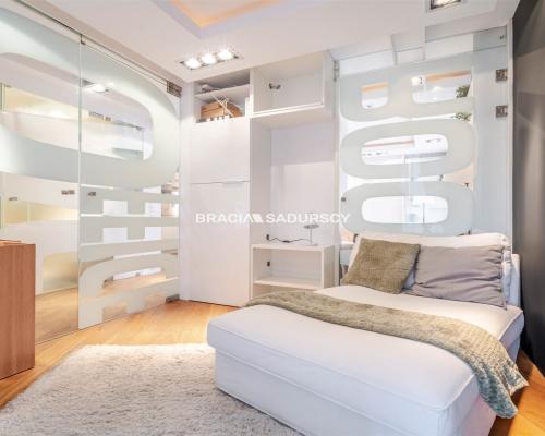 3 pokoje, duży taras, garaż, wysoki standard