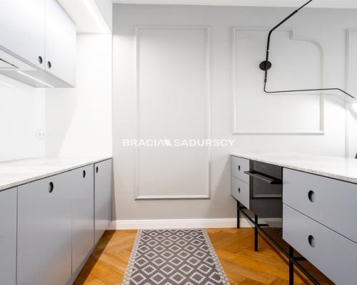 Apartament z całodobową ochroną | Augustiańska