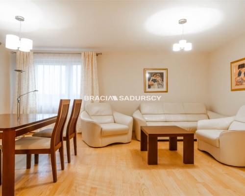 74m2 | 3 pokoje | pełne wyposażenie | od zaraz