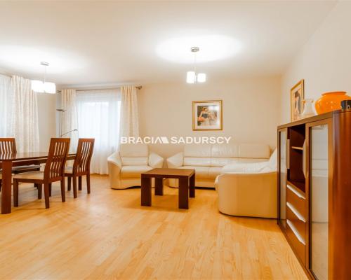 74m2 | 3 pokoje | pełne wyposażenie | od zaraz