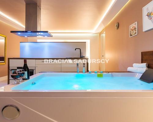 Jacuzzi, 45m2, ogródek Michałowice