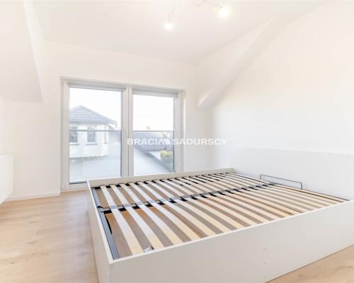 NOWOCZESNE KOMFORTOWE 3 POKOJE ZIELEŃ CISZA