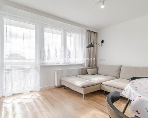 Wynajem 3 pok. mieszkanie na os Niepodległości!