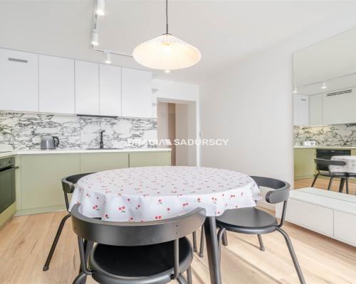 Wynajem 3 pok. mieszkanie na os Niepodległości!