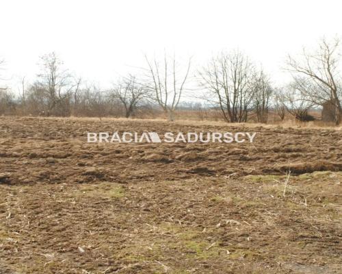 ZDJĘCIA W OGŁOSZENIU NALEŻĄ DO WŁAŚCICIELA OFERTY  
  
IGOŁOMSKA / rejon ulicy Waligórskiego /.   
 
Oferujemy do sprzedaży nie