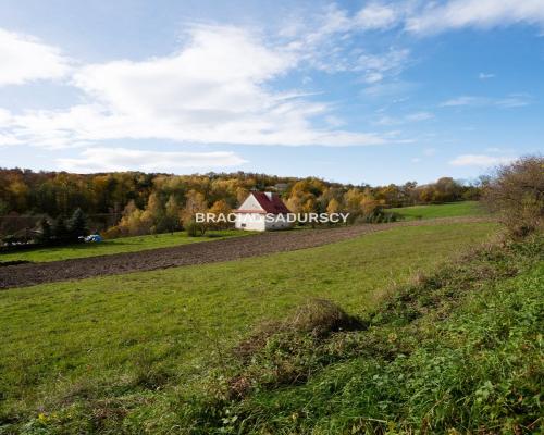 Działka 57 arów – Zawada Lanckorońska- Zakliczyn