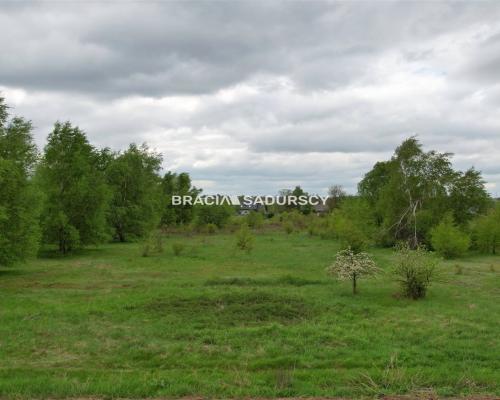 Działka produkcyjno – usługowa w Mnikowie