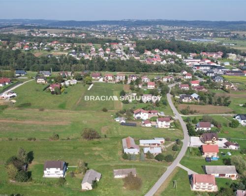 Gnojnik, Działka budowlana o pow.: 2700 m2