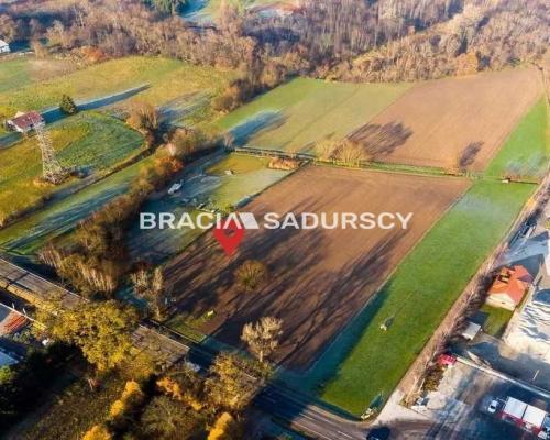 Działka inwestycyjna 82ar.