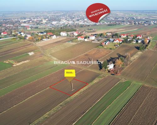 Działka budowlana 10 ar w Miechowie