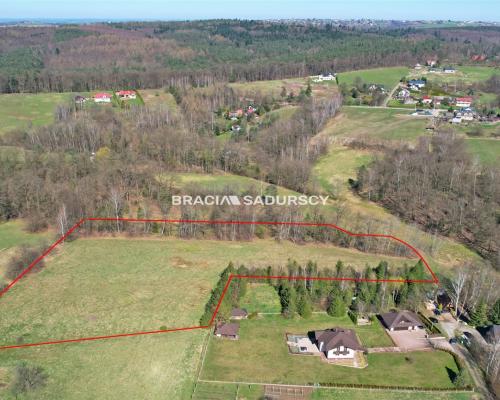 Widokowa działka budowlana w Głogoczowie
