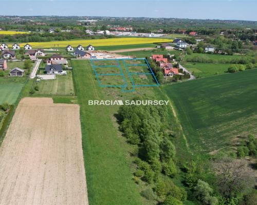 Działka budowlana w Szycach gm. Wielka Wieś