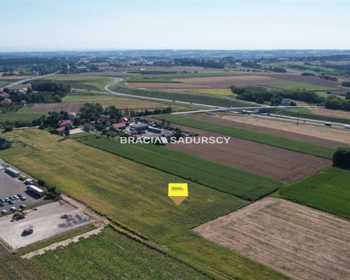 Działka usługowa 30ar blisko Krakowa