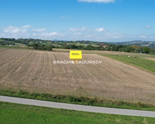 DZIAŁKA BUDOWLANA SZYK 60 ARÓW PŁASKA PROSTOKĄT