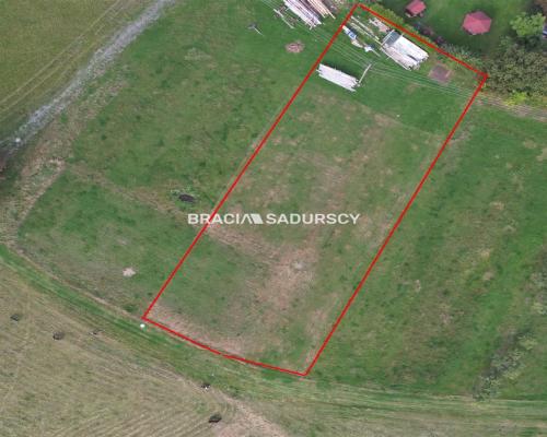 DZIAŁKA BUDOWLANA 22 ARA UZBROJONA POD DOM DOBRA