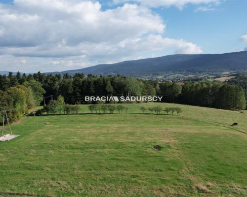 DZIAŁKA BUDOWLANA 22 ARA UZBROJONA POD DOM DOBRA