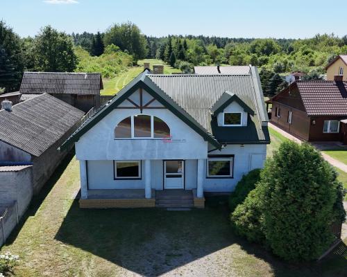 Budynek Handlowo-mieszkalny z dużą działką 6500m2