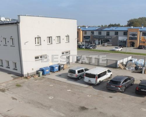 Budynek biurowo-usługowy na Sprzedaż - ul. Przemysłowa, Tarn&oacute;w  

 Jako agent nieruchomości w Tarnowie, mam zaszczyt zap